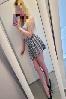 DANIELA