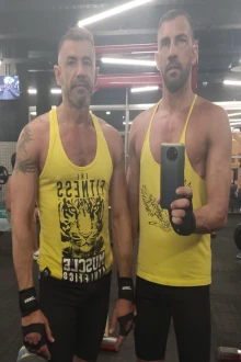 RubénGabriel Pareja: 2 Chicos Gays 24 H